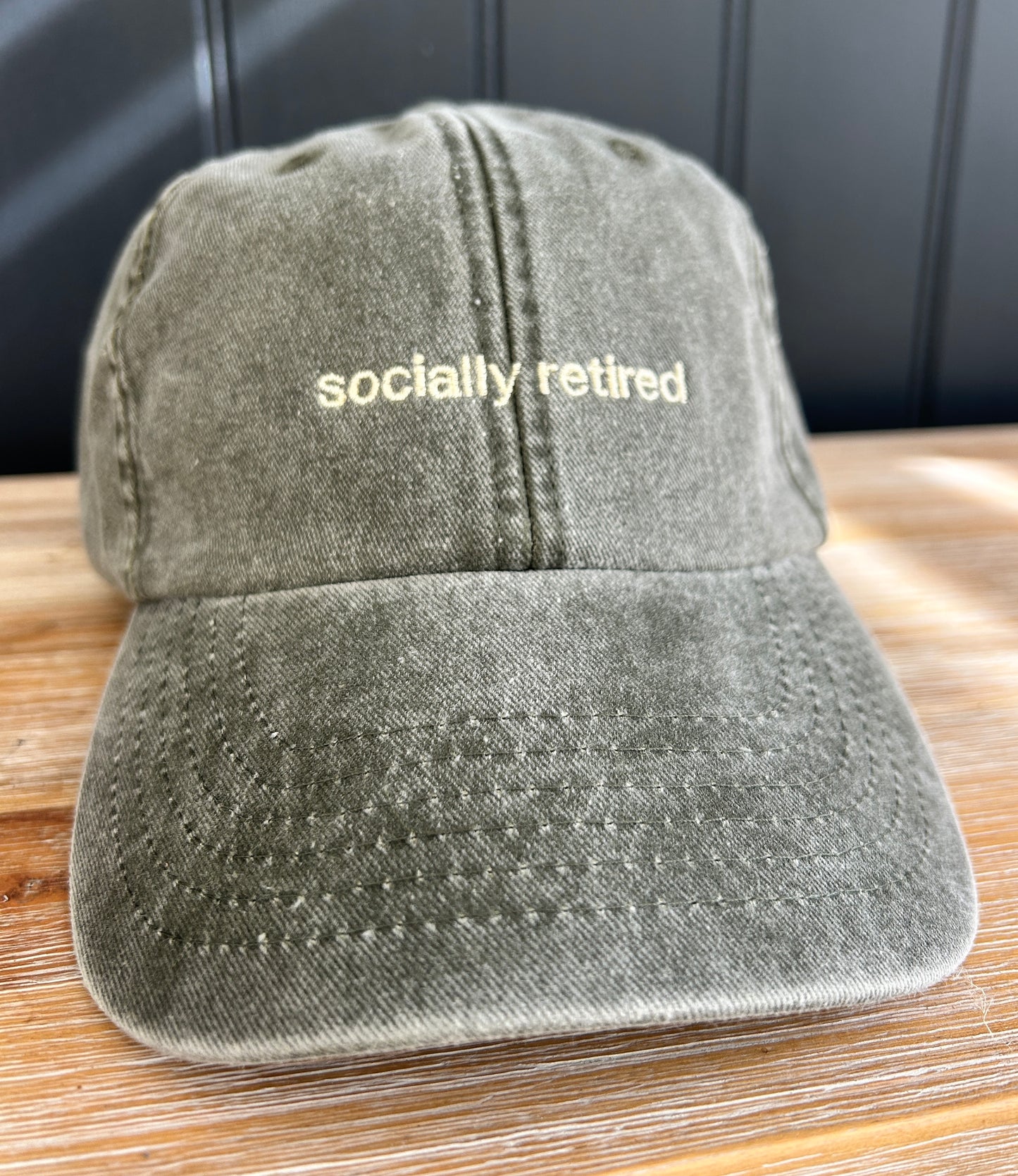 Vintage Coloured Cap 'socially retired' Olive