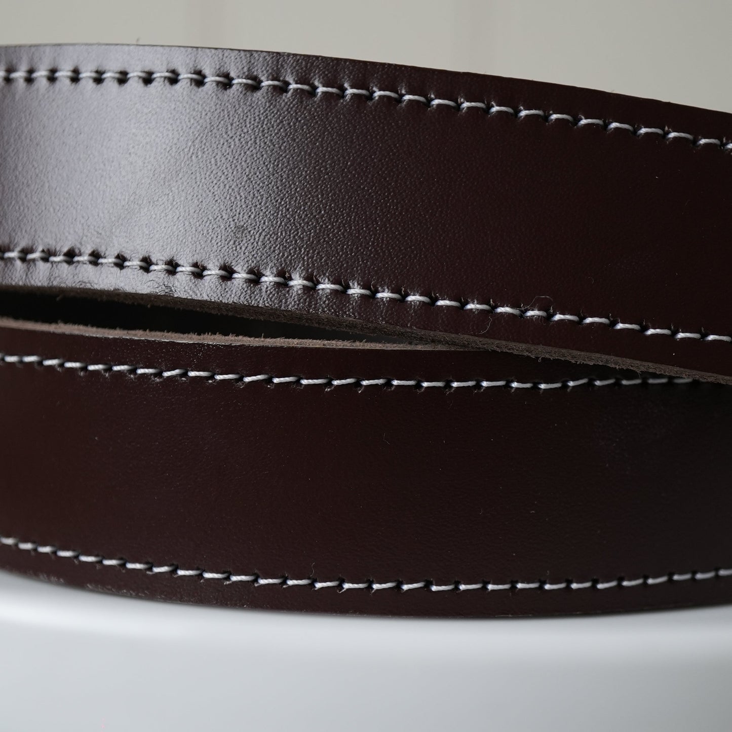 Hand Made Leather Belt - 25mm Brown with White Stitch