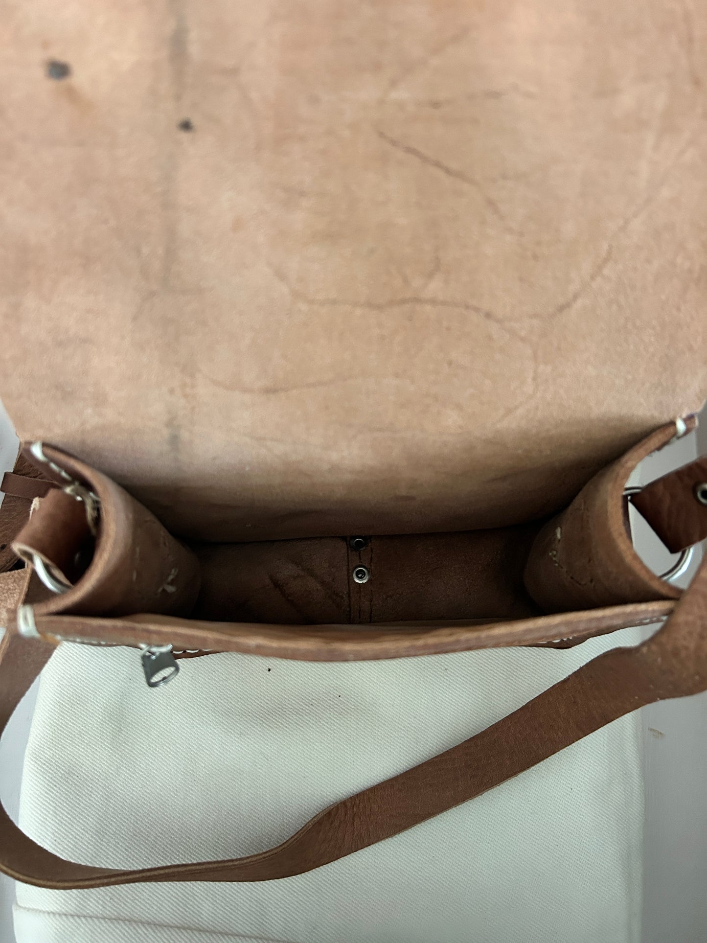 SMALL LEATHER SADDLE BAG, TAN
