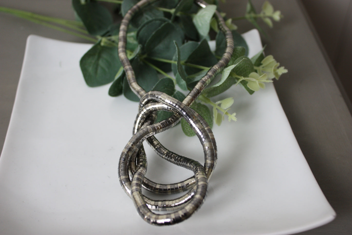 Bendy Necklace (Silver/Black)