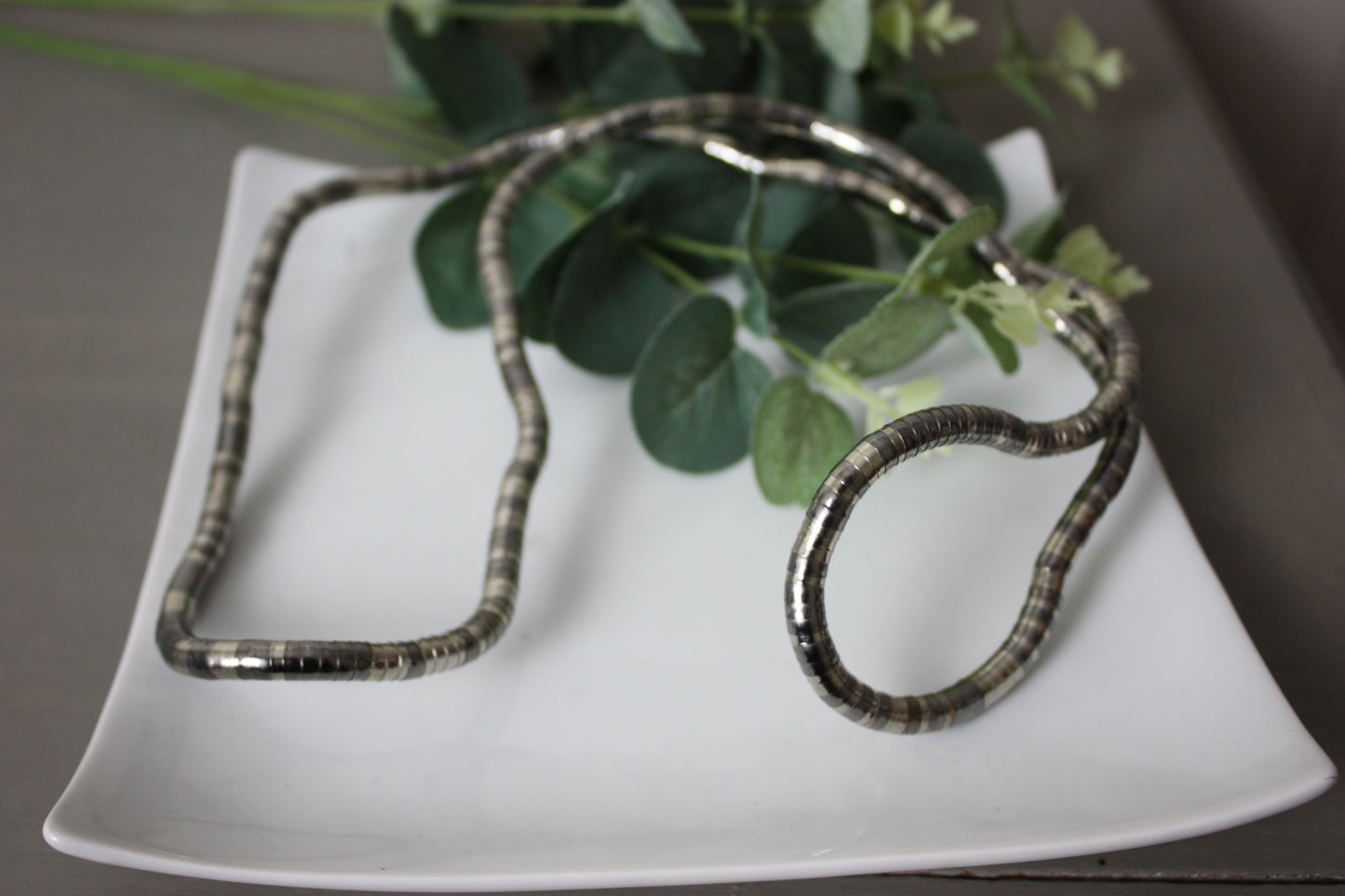 Bendy Necklace (Silver/Black)